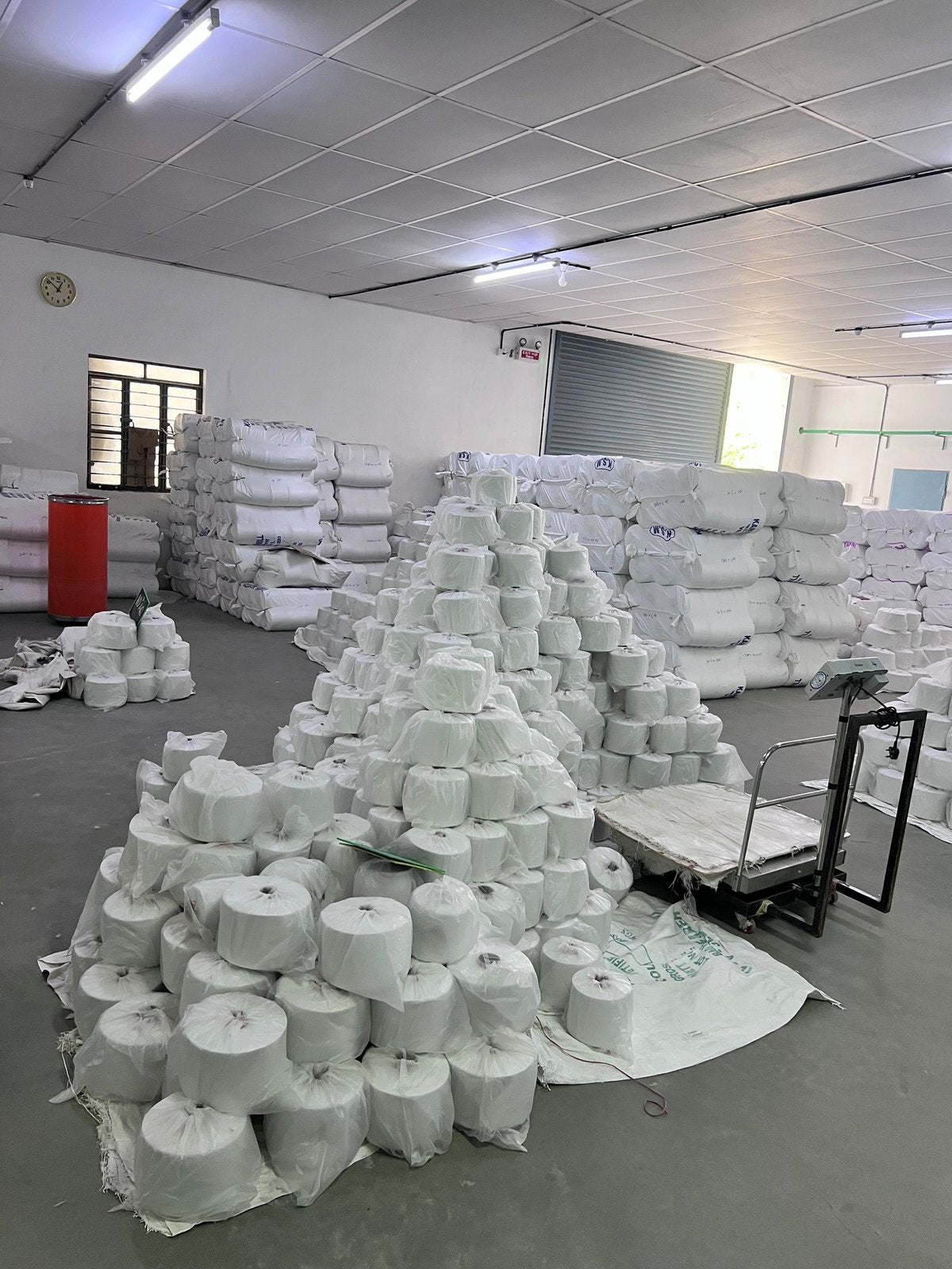 Spun yarn packed for the next production stage
